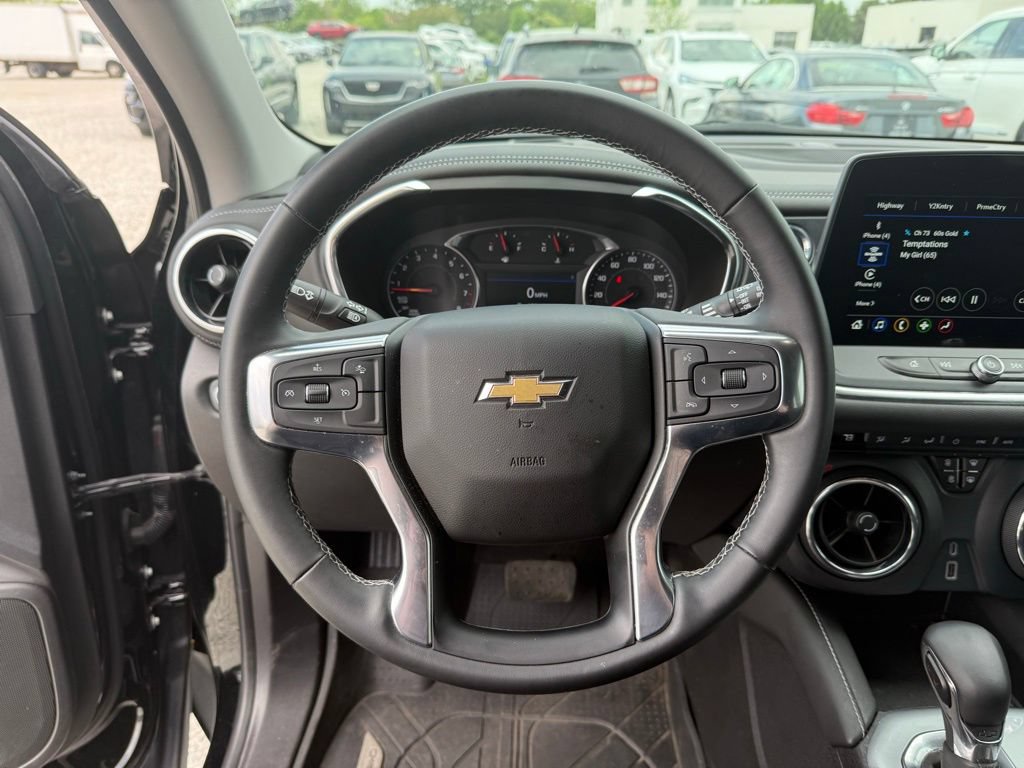 Used 2024 Chevrolet Blazer LT w/ Redline Edition FWD image 19