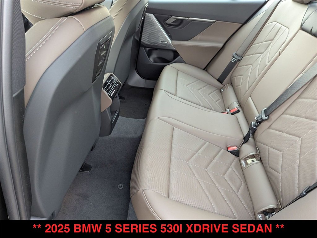 New 2025 BMW 530i xDrive 530i xDrive w/ Premium Package image 27