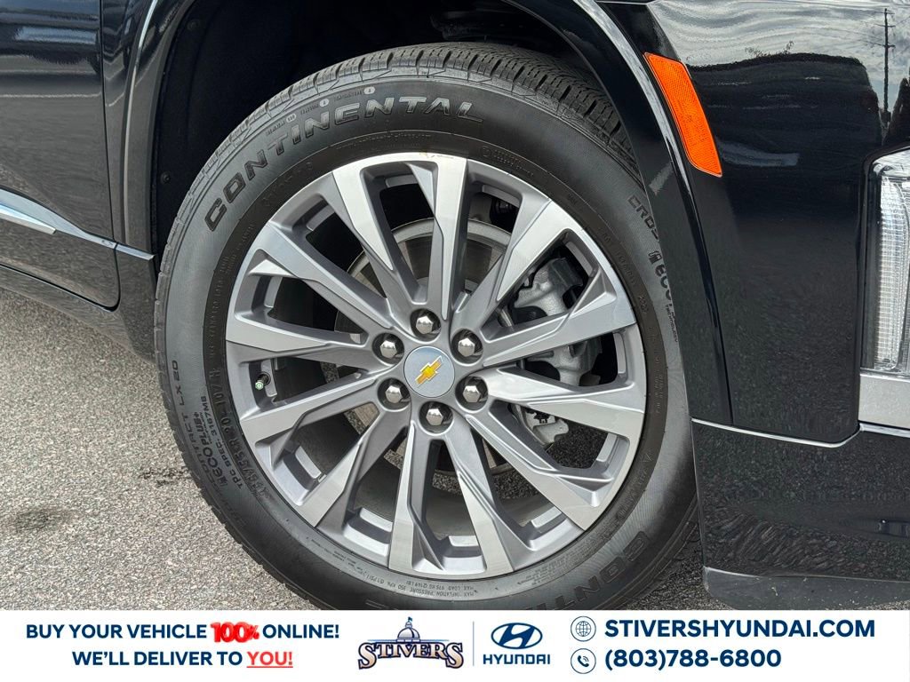 Used 2023 Chevrolet Traverse Premier image 7