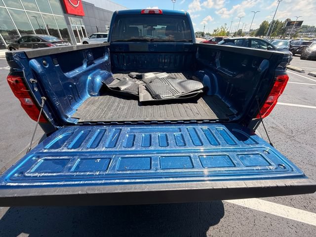 Used 2017 Chevrolet Silverado 1500 LT w/ All Star Edition AWD/4WD image 23