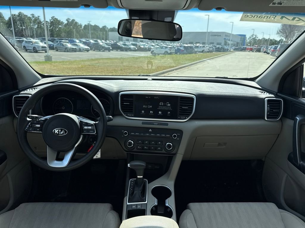 Used 2021 Kia Sportage LX image 16