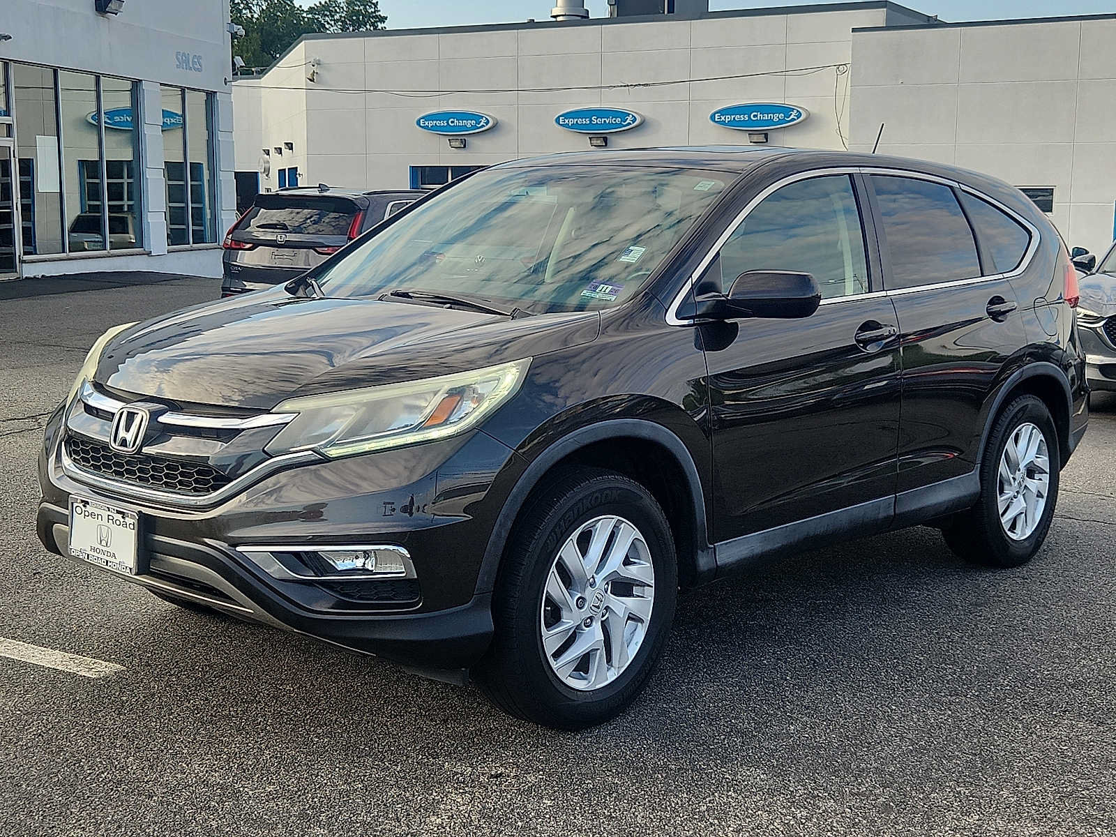 Used 2015 Honda CR-V EX image 3