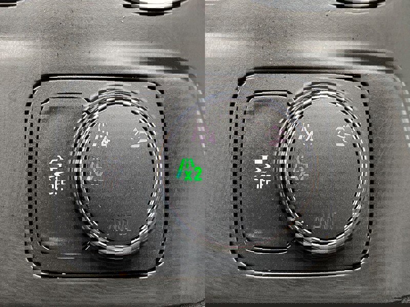 Used 2019 Chevrolet Traverse LT image 54