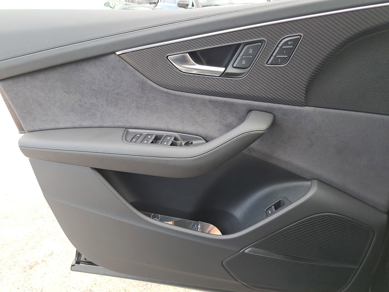 New 2026 Audi SQ8 Prestige image 30