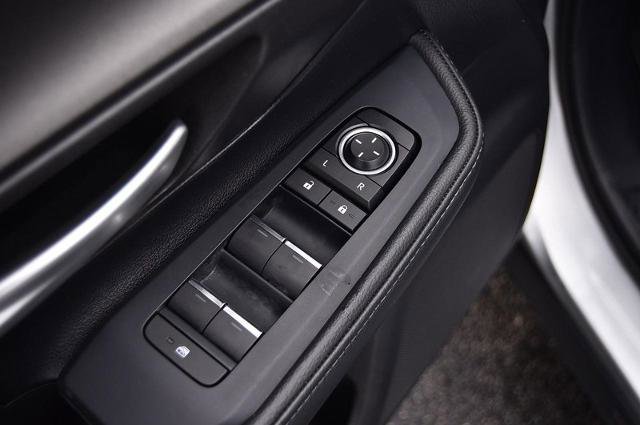 Used 2025 Toyota Grand Highlander XLE 4D Sport Utility image 9