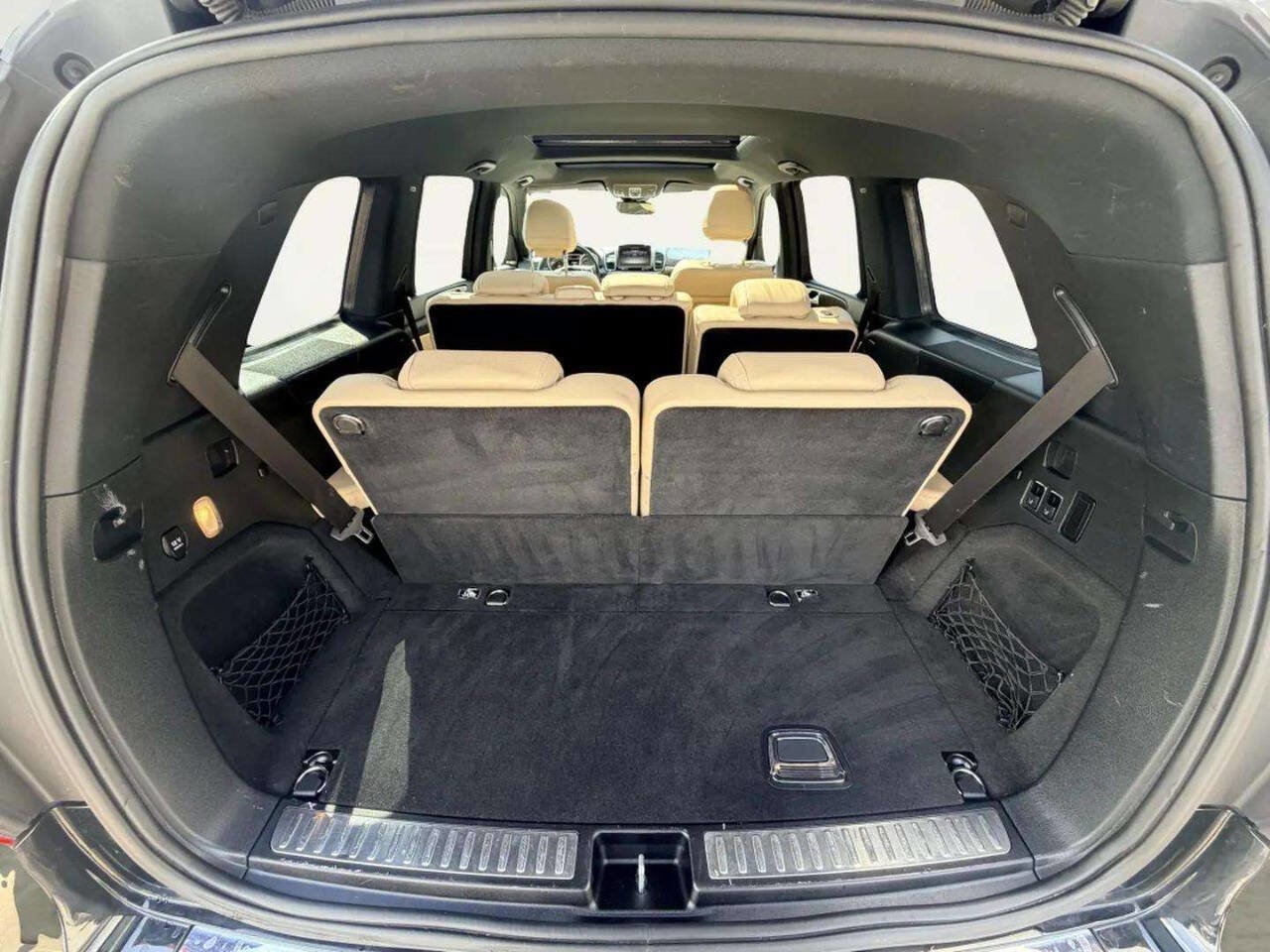 Used 2017 Mercedes-Benz GLS 450 4MATIC image 6