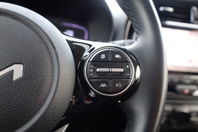 Certified 2023 Kia Soul EX FWD image 29