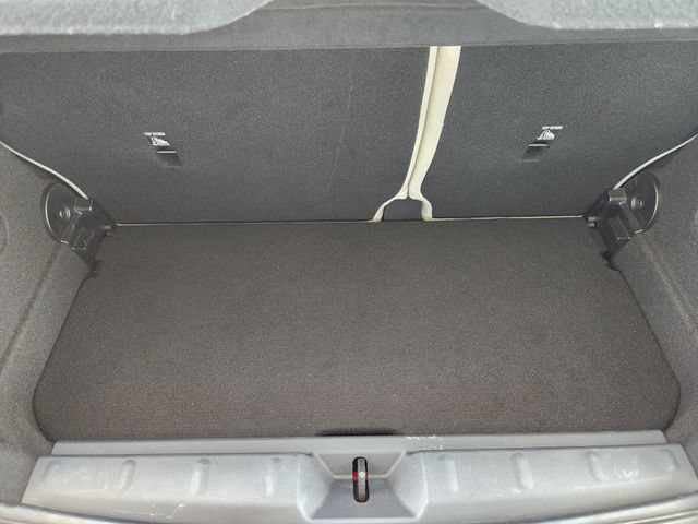 Used 2025 MINI Cooper 2-Door Hardtop FWD image 29