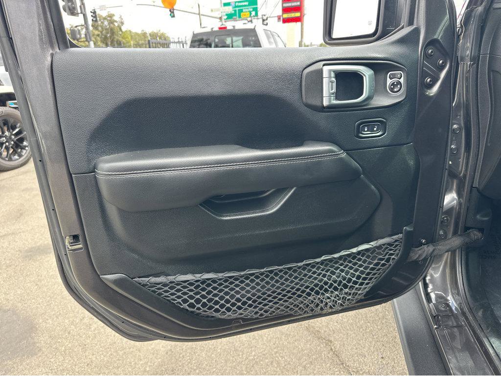 Used 2018 Jeep Wrangler Moab w/ Quick Order Package 24M Moab image 15