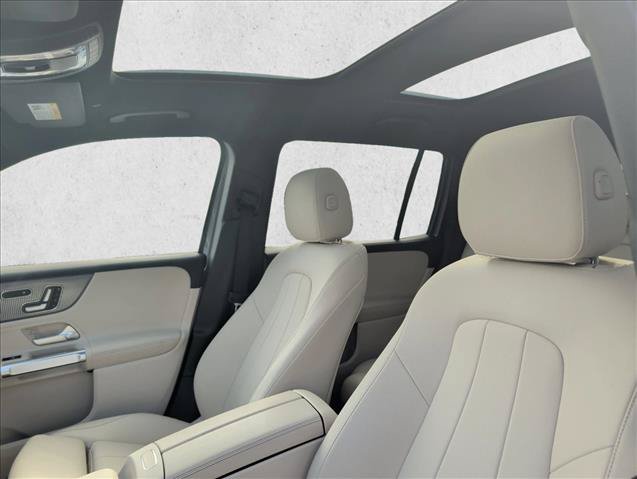 Certified 2022 Mercedes-Benz GLB 250 image 15