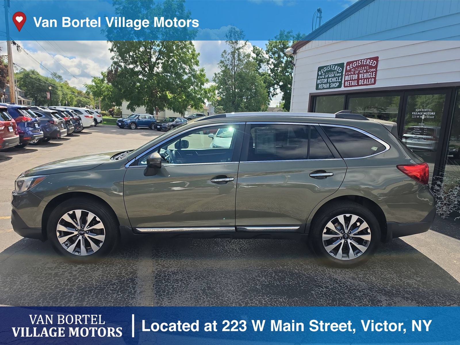 Used 2019 Subaru Outback 3.6R Touring AWD/4WD image 8