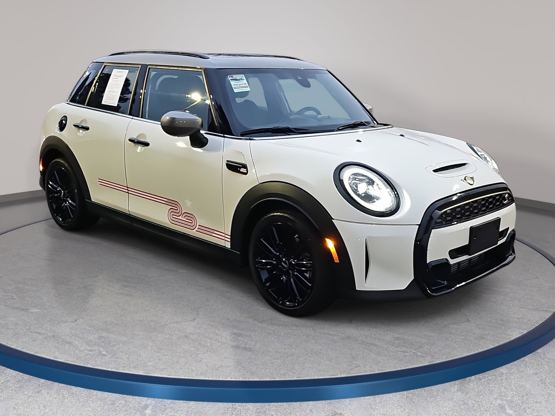 Used 2023 MINI Cooper S image 3