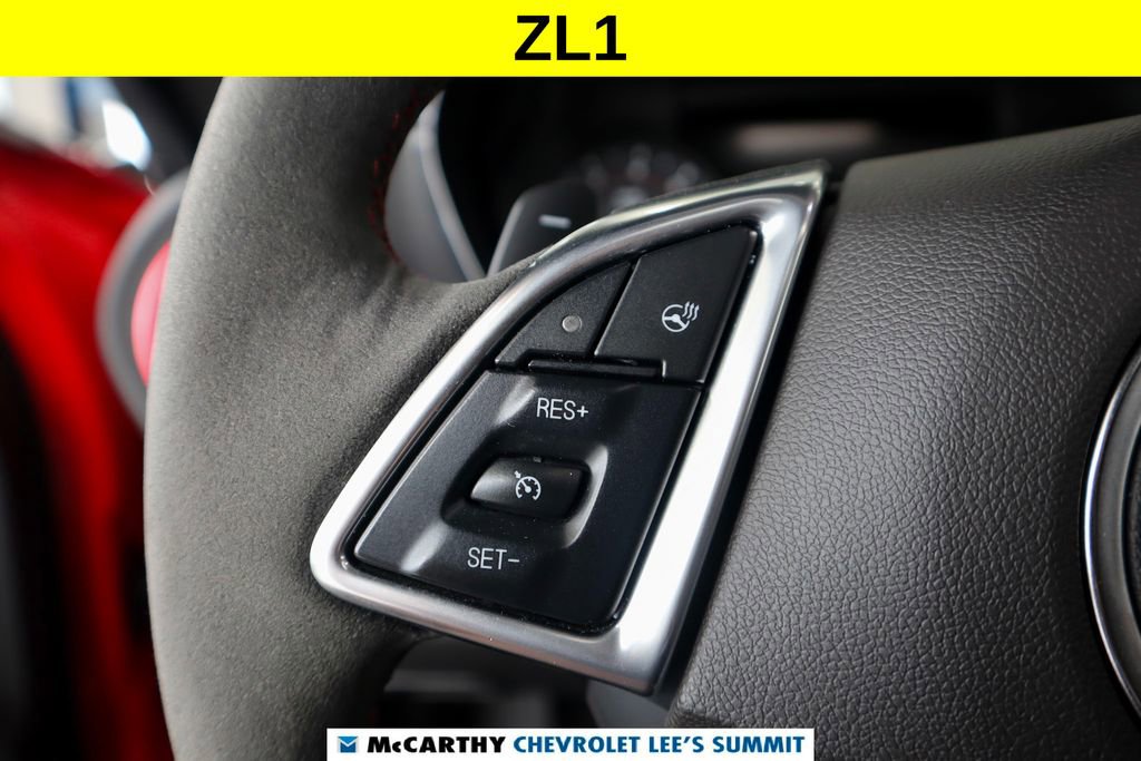 Used 2021 Chevrolet Camaro ZL1 RWD image 15