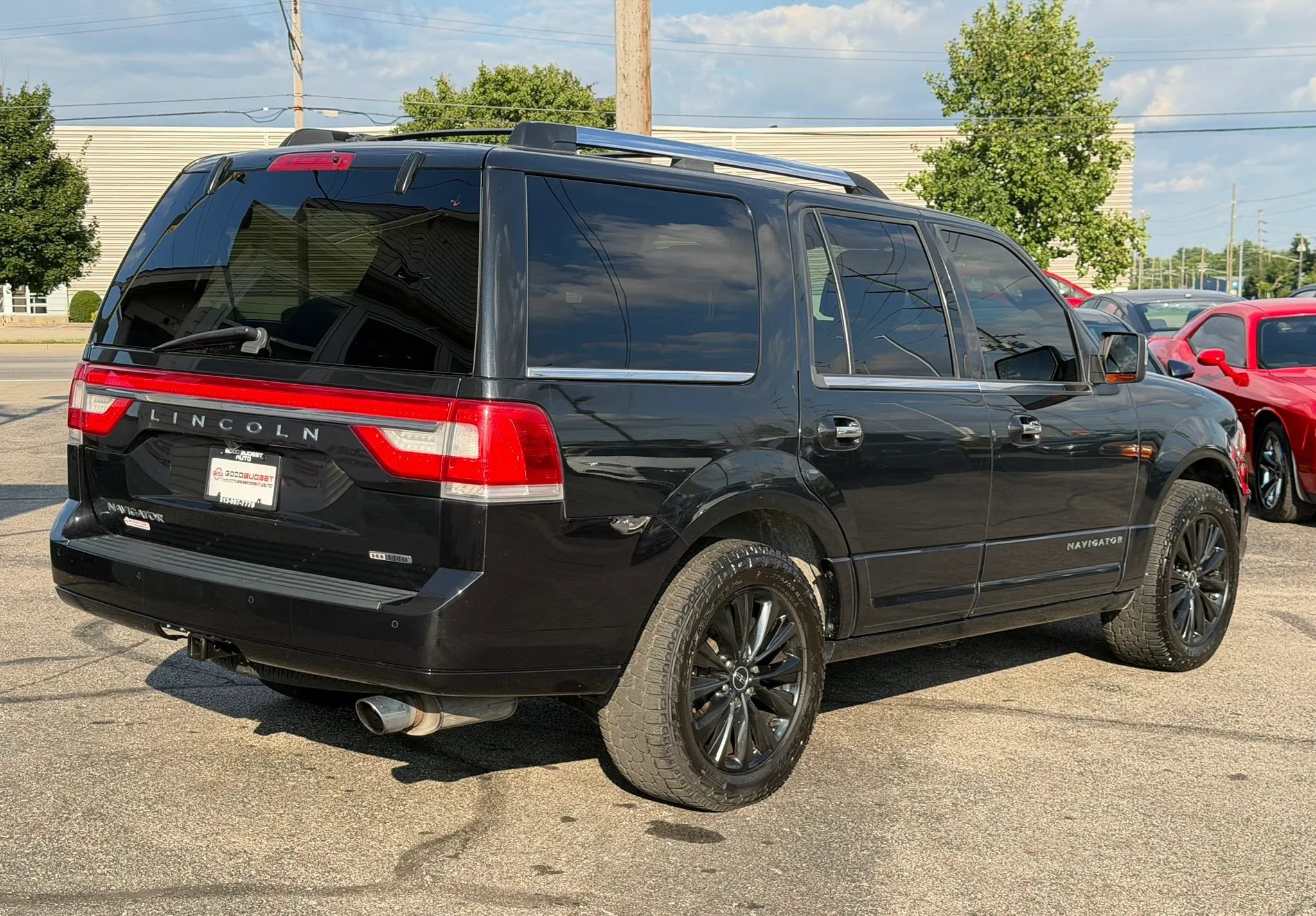 Used 2015 Lincoln Navigator 4WD image 7
