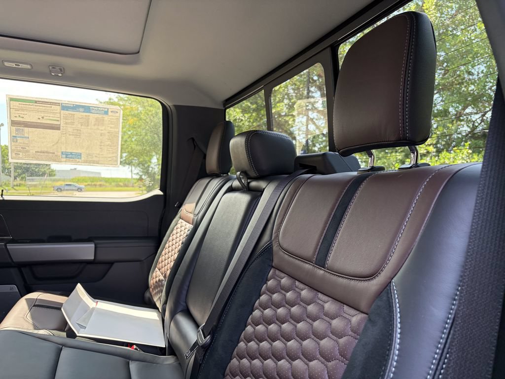 New 2026 Ford F250 Lariat w/ Black Appearance Package AWD/4WD image 23