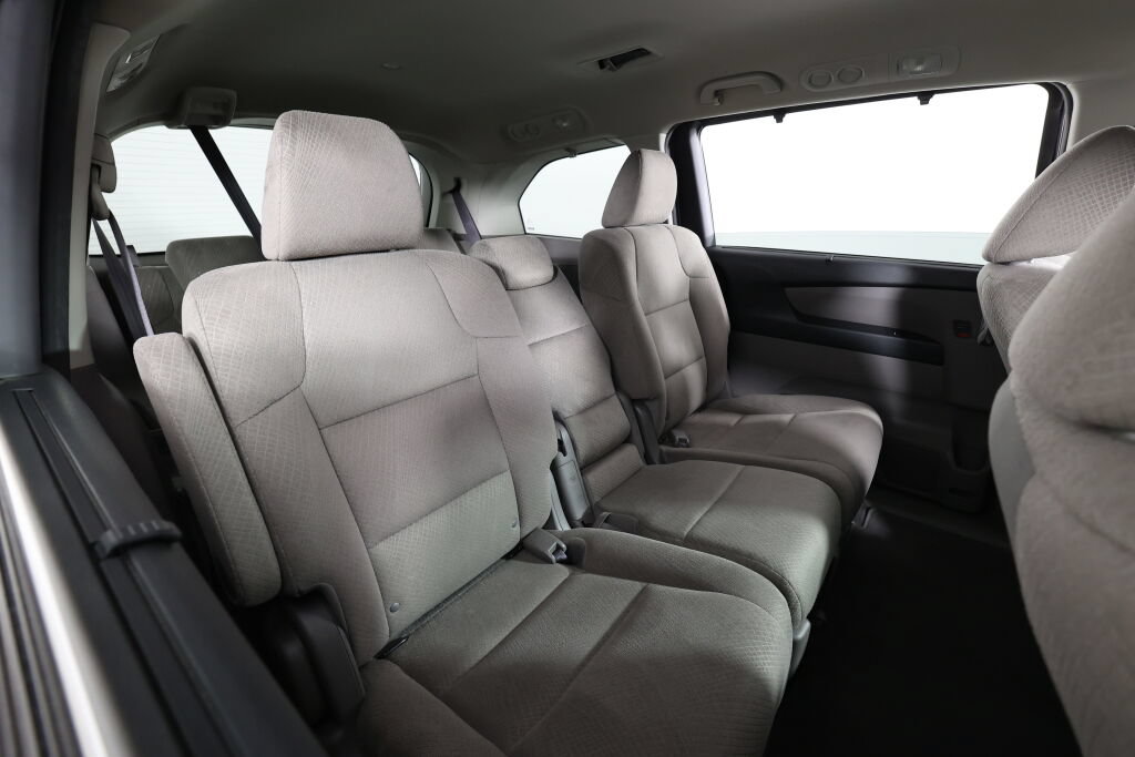 Used 2015 Honda Odyssey EX image 19