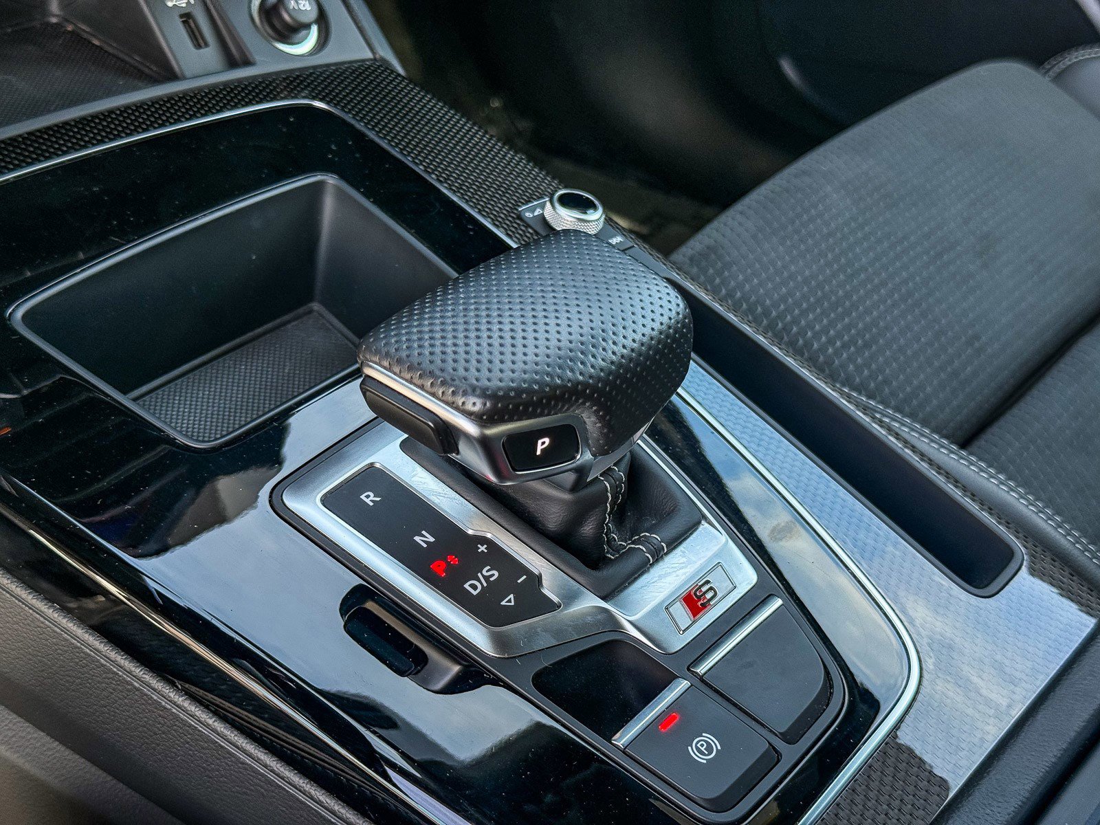 Used 2022 Audi SQ5 Premium w/ Convenience Package image 23