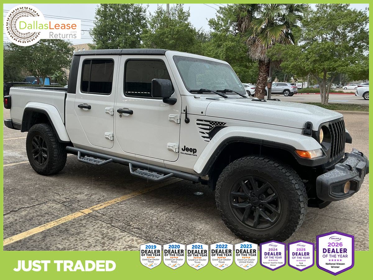 Used 2022 Jeep Gladiator Sport AWD/4WD image 1