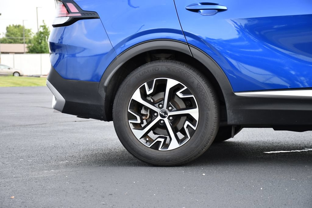 Used 2023 Kia Sportage EX FWD image 10