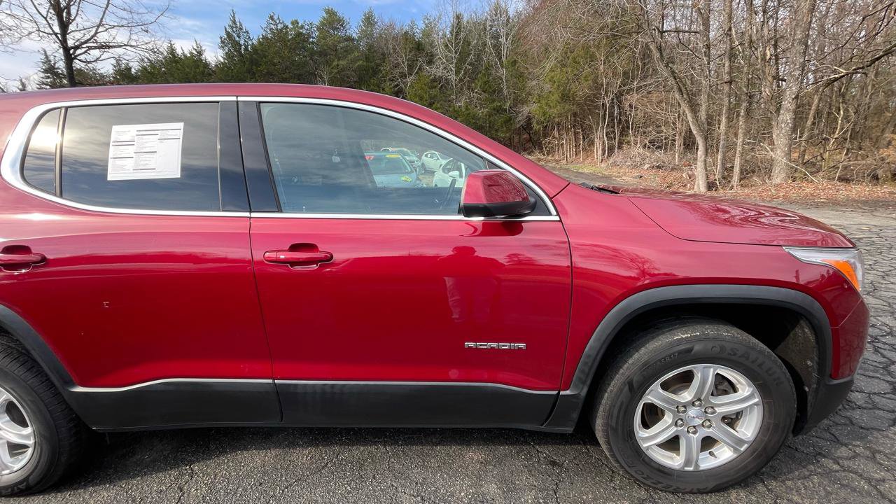 Used 2019 GMC Acadia SLE image 11