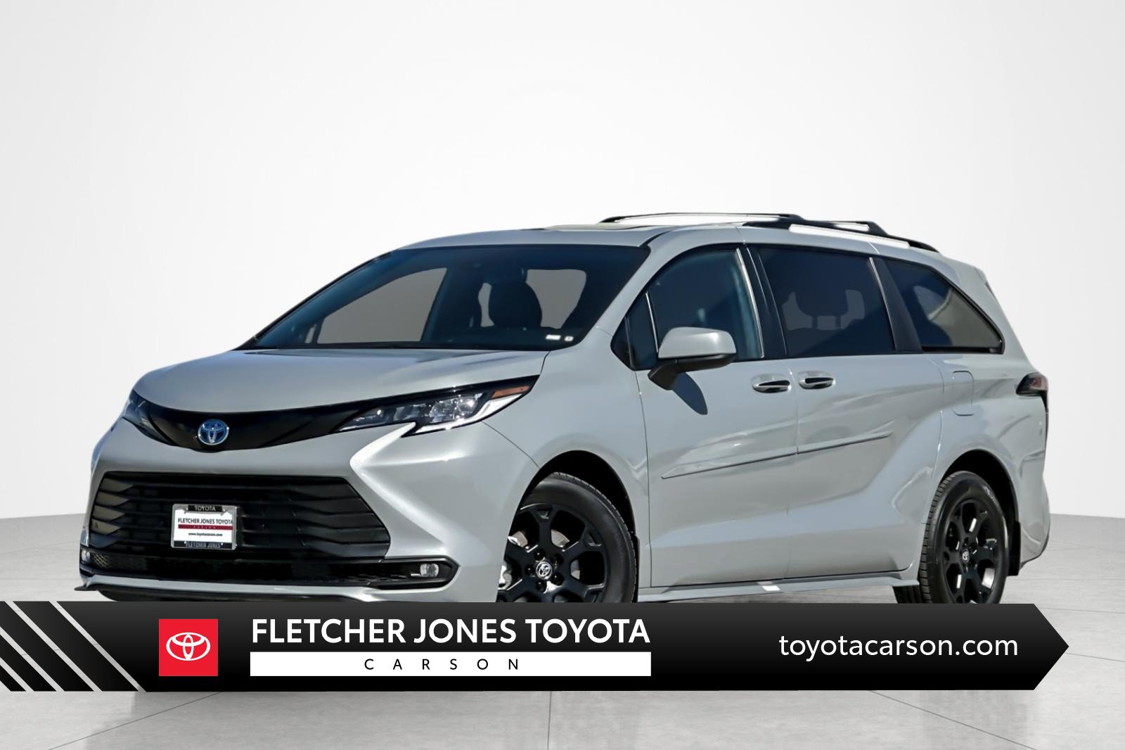 Certified 2025 Toyota Sienna XLE Woodland Edition AWD/4WD video 1