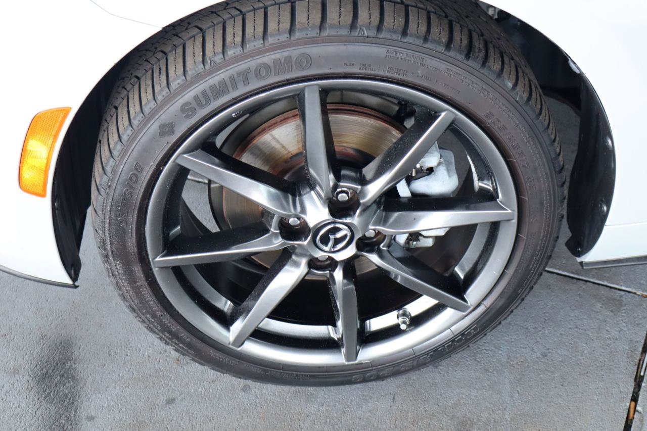 Used 2018 MAZDA MX-5 Miata RF Grand Touring RWD image 34