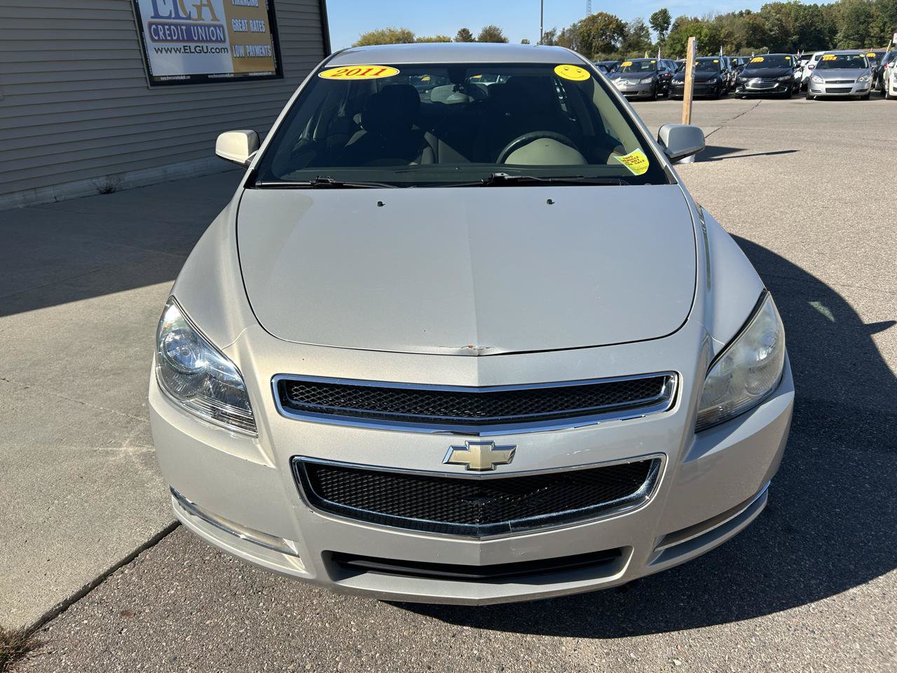 Used 2011 Chevrolet Malibu LT w/ Power Convenience Package FWD image 2