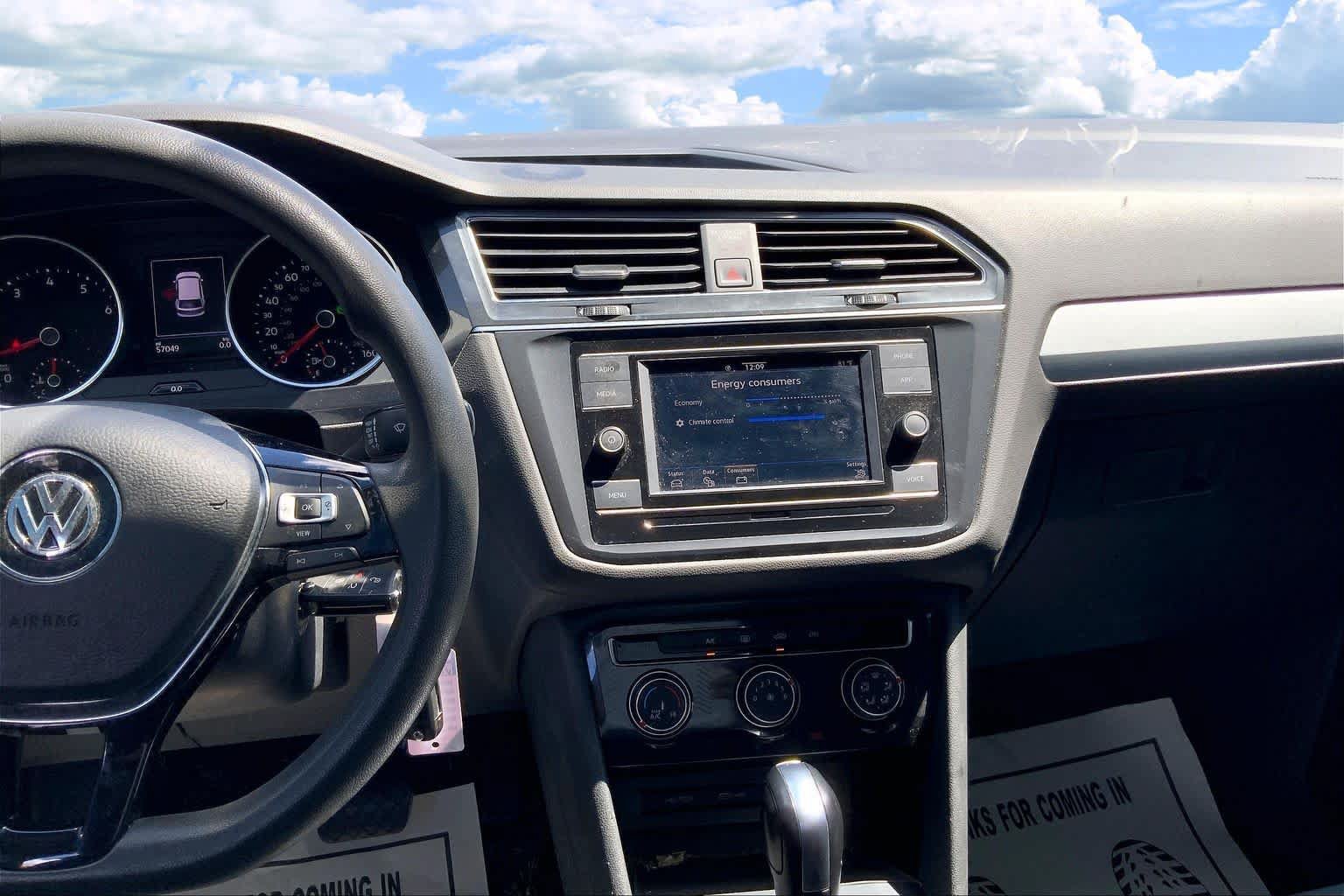 Used 2021 Volkswagen Tiguan S FWD image 15