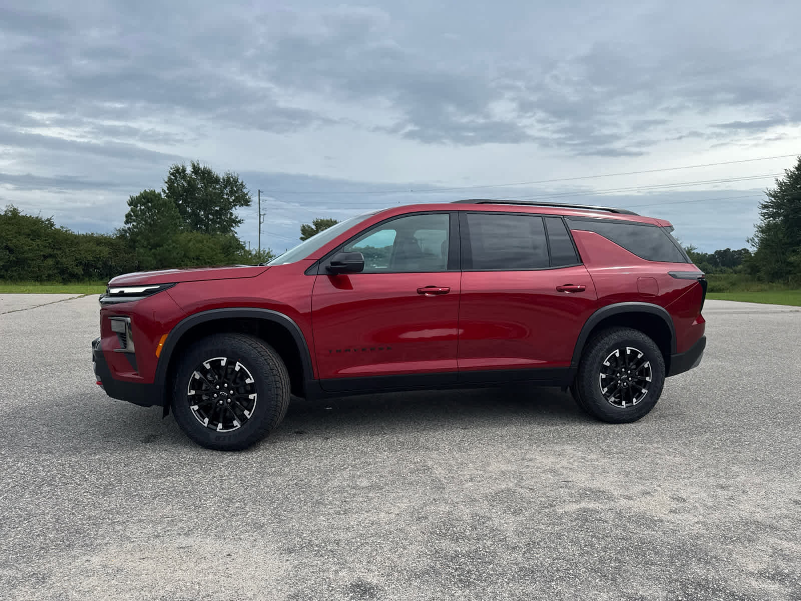 New 2026 Chevrolet Traverse Z71 image 3