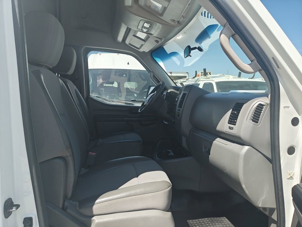 Used 2013 Nissan NV 3500 SV w/ Side Curtain Airbag Pkg image 13