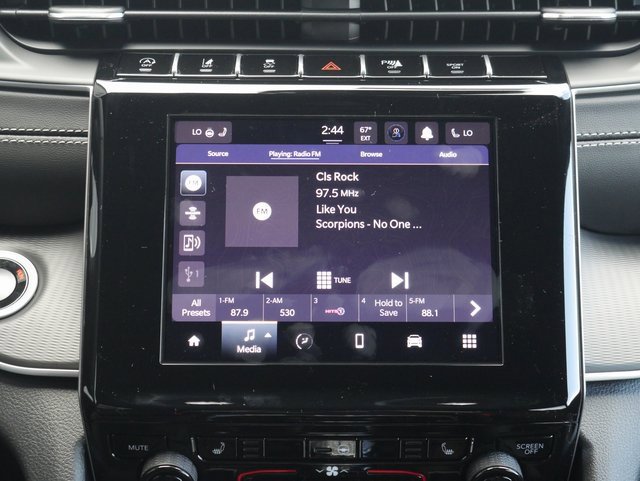 New 2025 Jeep Grand Cherokee Laredo X w/ Luxury Tech Group I image 21