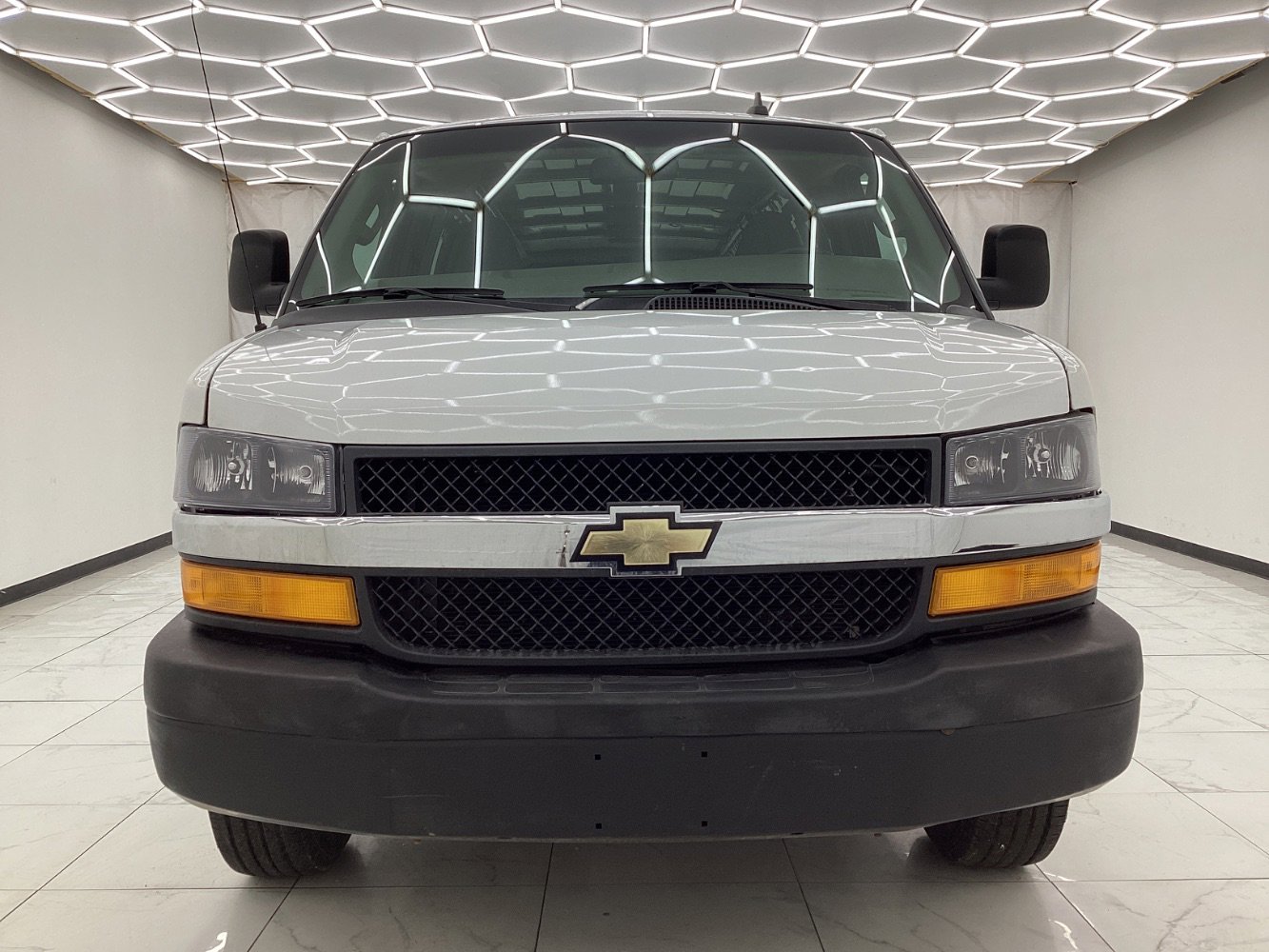 Used 2022 Chevrolet Express 2500 Extended w/ Driver Convenience Package image 5