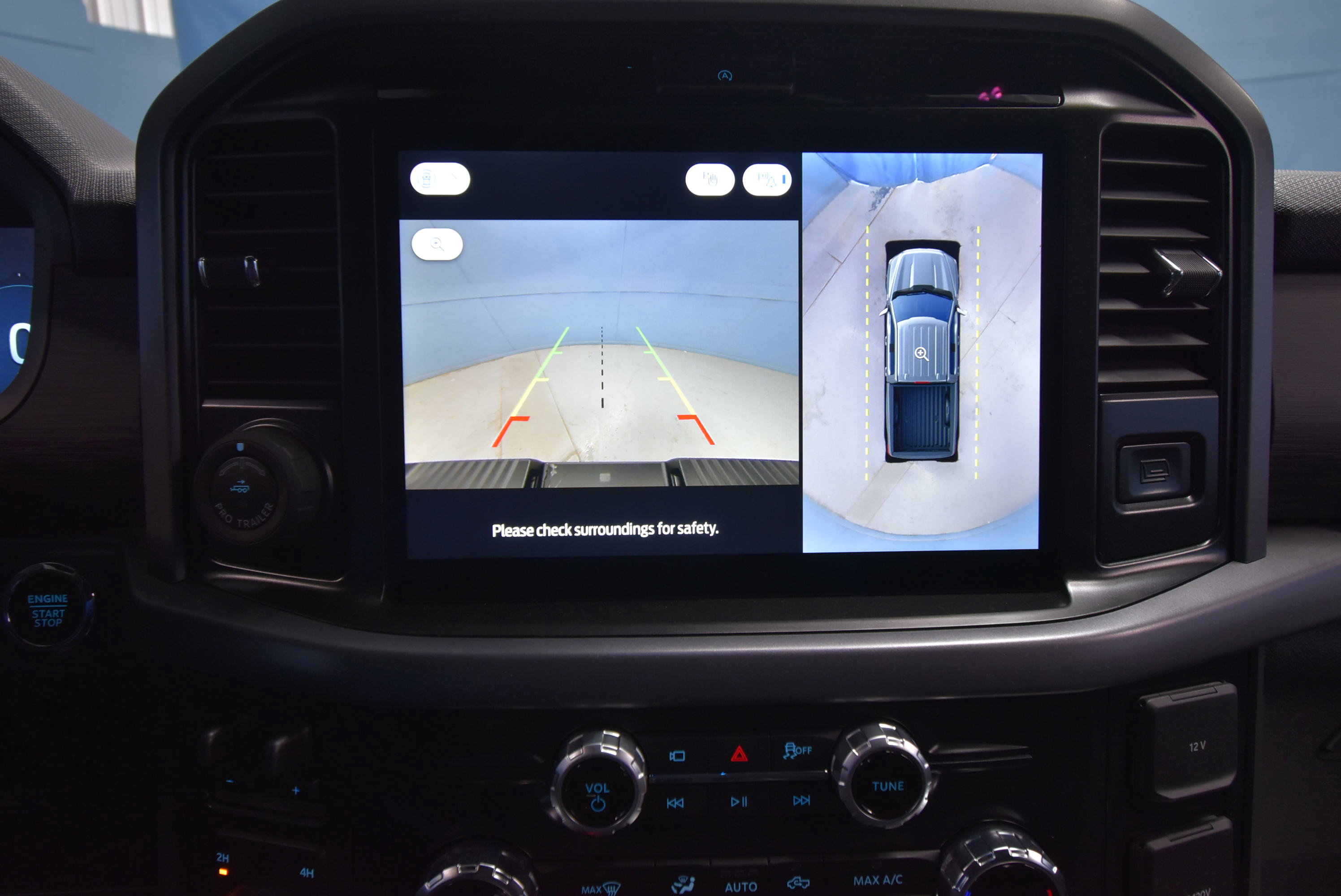 New 2026 Ford F150 XLT w/ Equipment Group 302A MID image 14