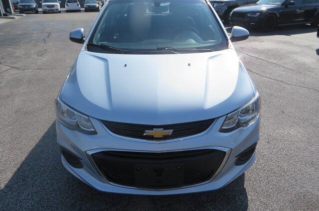 Used 2017 Chevrolet Sonic LT w/ Convenience Package image 30