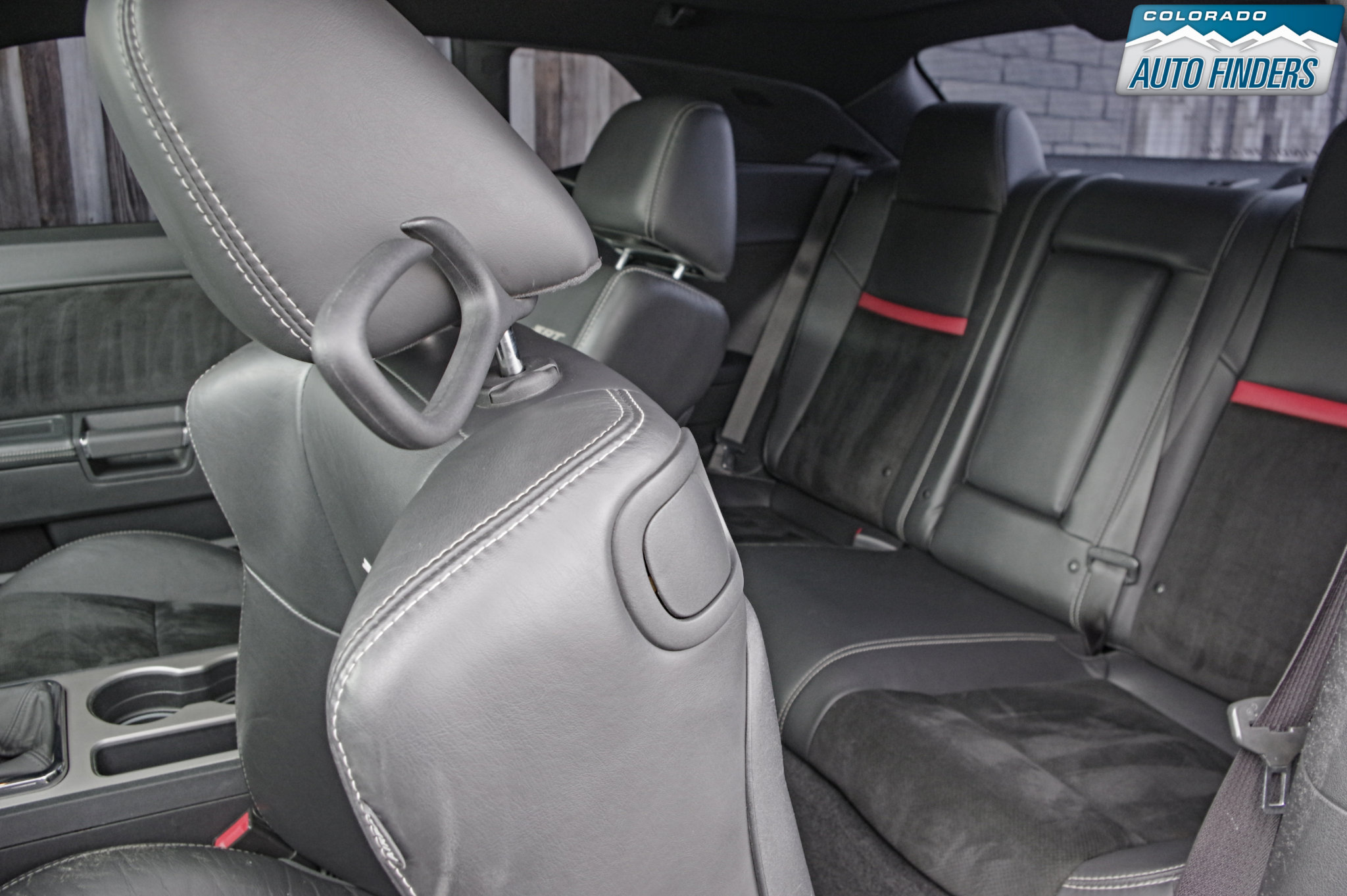 Used 2014 Dodge Challenger SRT8 w/ Harman/Kardon Audio Group image 23