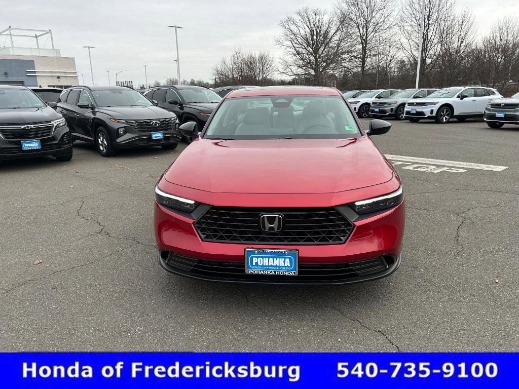 Certified 2025 Honda Accord SE image 9