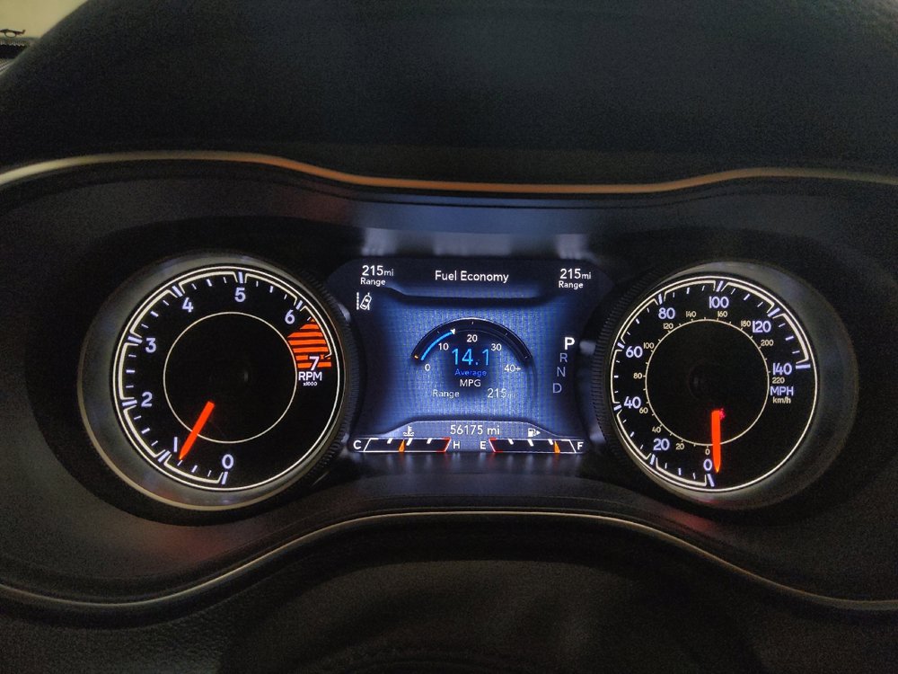 Used 2023 Jeep Cherokee Altitude Lux image 23