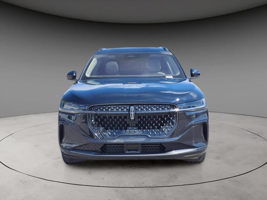 New 2025 Lincoln Nautilus Reserve w/ Jet Appearance Package AWD/4WD image 11