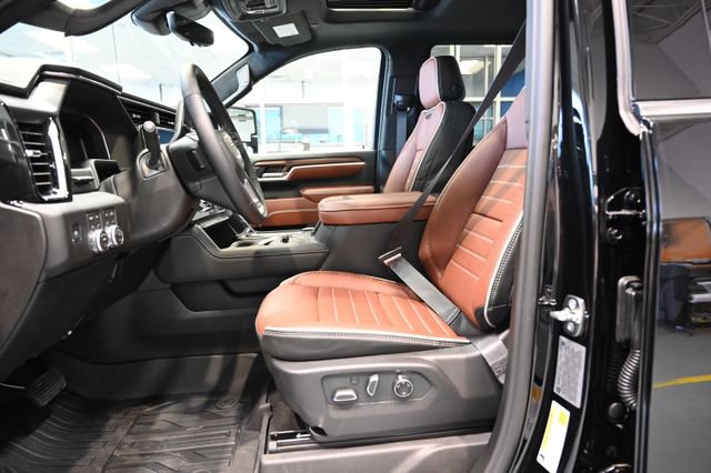 New 2026 GMC Sierra 2500 Denali Ultimate w/ Max Trailering Package image 16