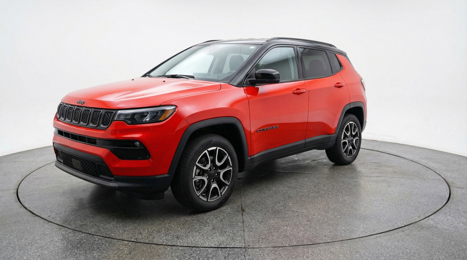 Used 2025 Jeep Compass Trailhawk image 3