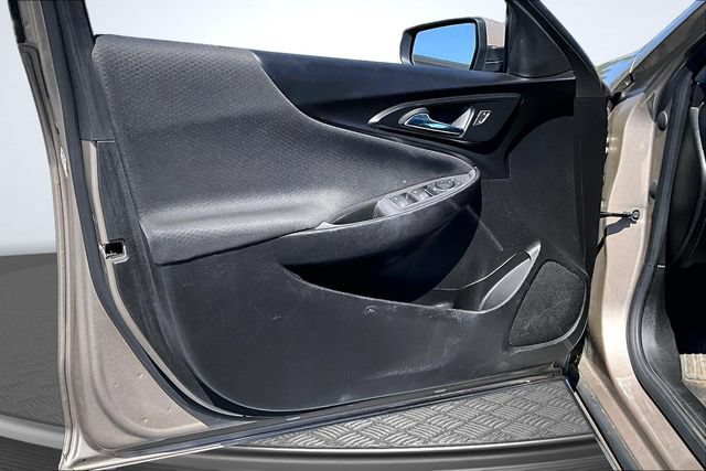 Used 2024 Chevrolet Malibu LT FWD image 19