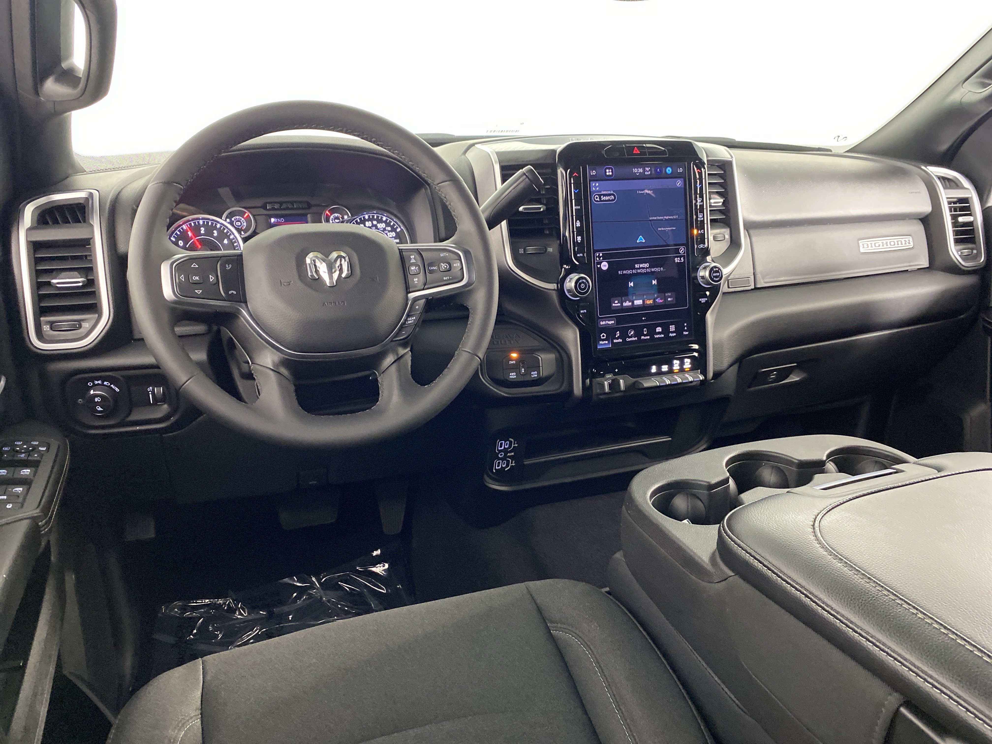 Used 2025 RAM 2500 Big Horn AWD/4WD image 37