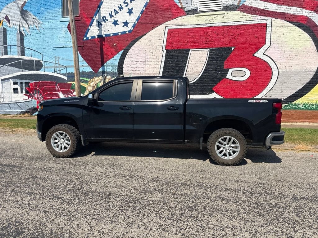 Used 2019 Chevrolet Silverado 1500 LT w/ All-Star Edition AWD/4WD image 3