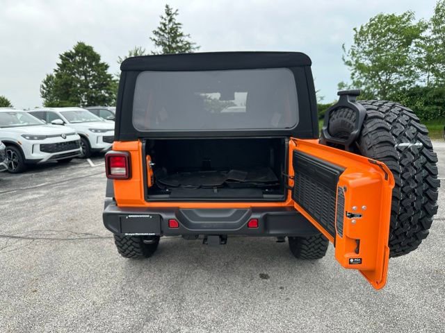 Used 2025 Jeep Wrangler Unlimited Sport AWD/4WD image 34