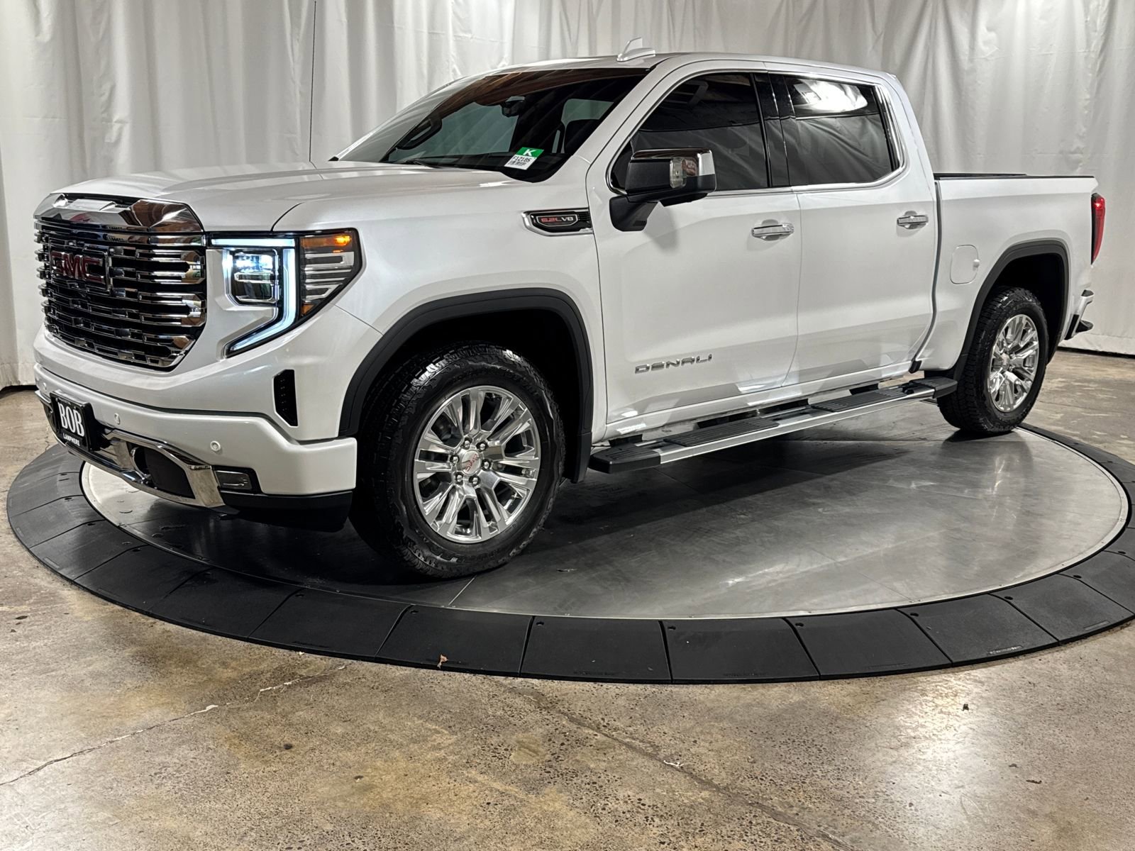 Used 2023 GMC Sierra 1500 Denali w/ Technology Package image 1