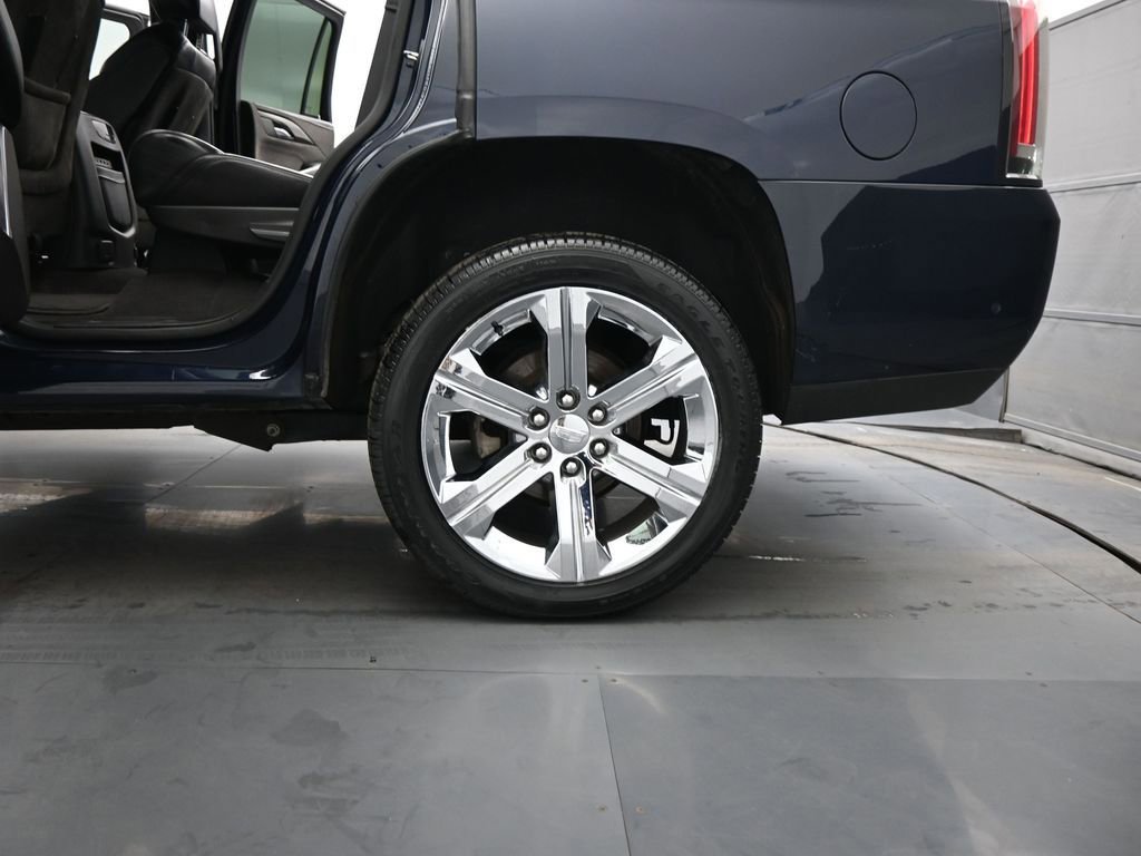 Used 2020 Cadillac Escalade Platinum image 22