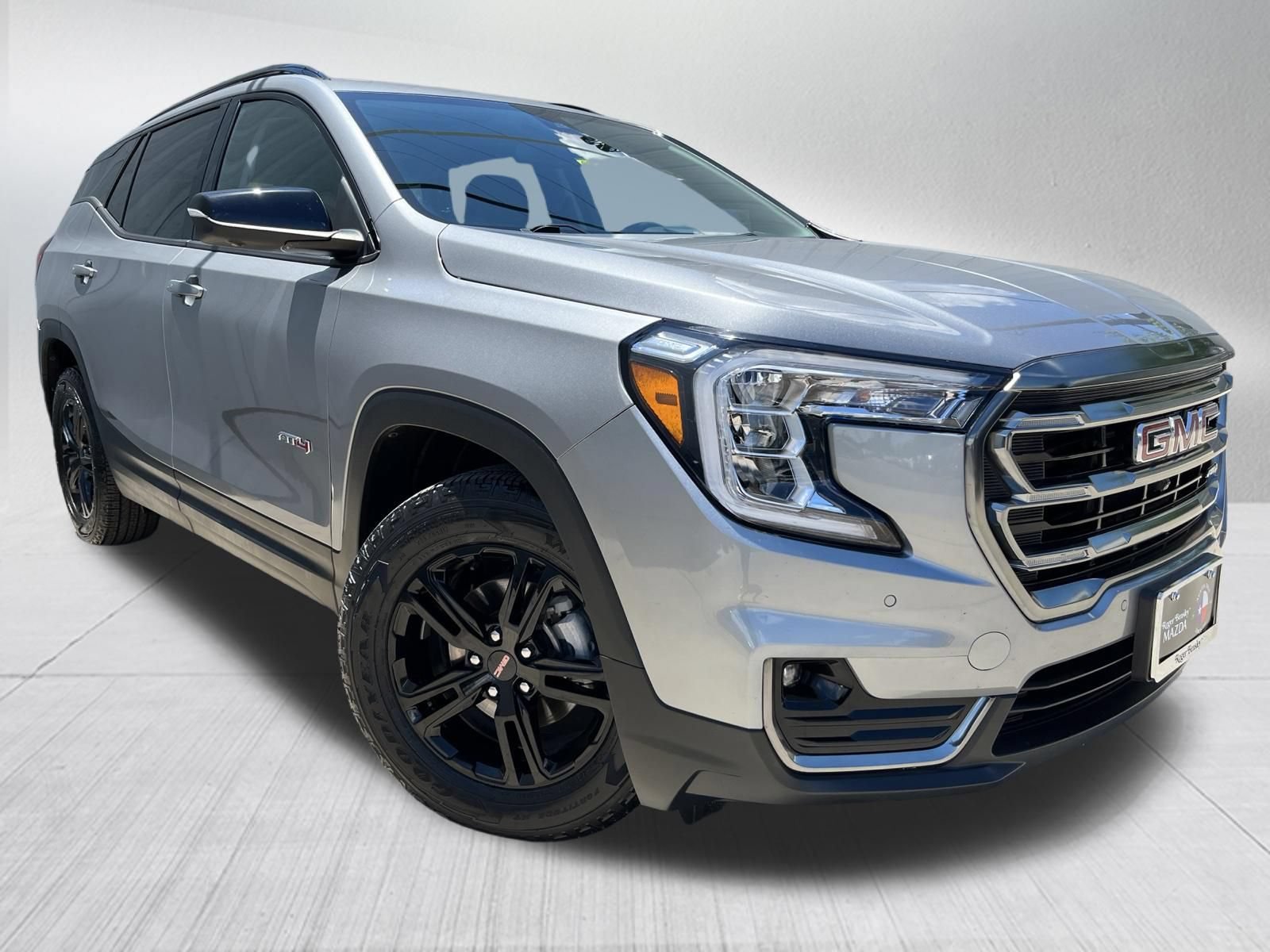 Used 2023 GMC Terrain AT4 w/ Tech Package AWD/4WD image 3