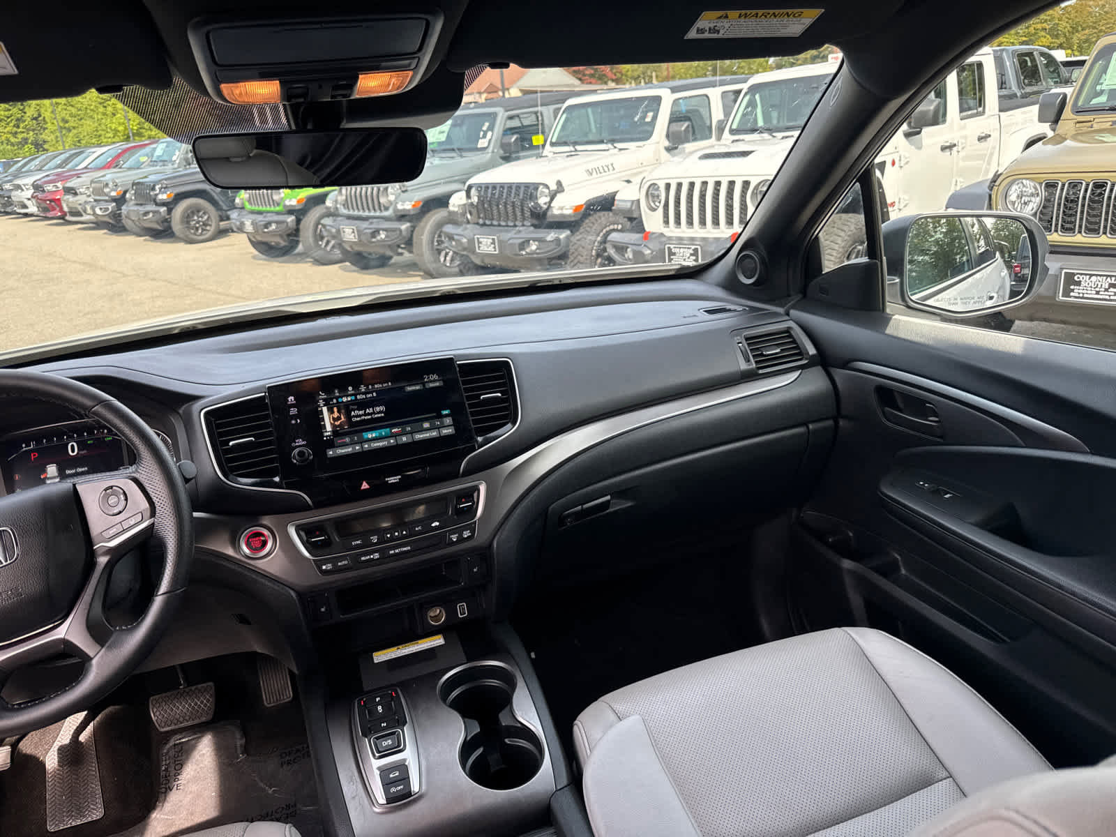 Used 2023 Honda Passport EX-L image 36