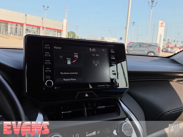 Used 2022 Toyota Venza LE AWD/4WD image 7