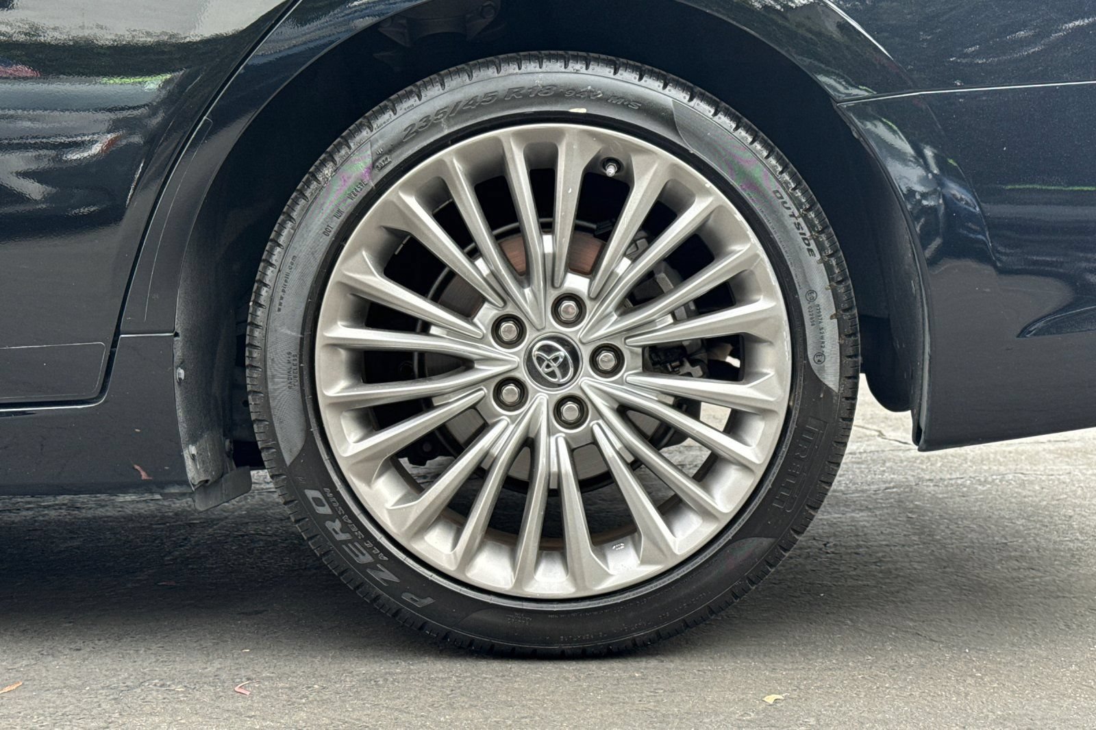 Used 2019 Toyota Avalon Limited w/ Advanced Safety Package FWD image 27
